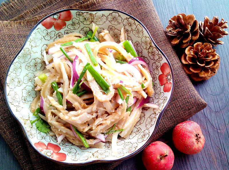 https://i3i620.meishichina.com/attachment/recipe/2015/12/27/20151227d2n8y7lrewt0plqj.jpg?x-oss-process=style/p800的做法