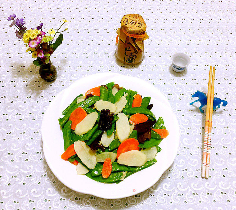 https://i3i620.meishichina.com/attachment/recipe/2016/01/07/8E2566F9-34CF-4B26-8338-8036F0F9041E.jpg?x-oss-process=style/p800的做法