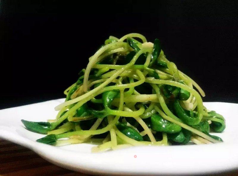 https://i3i620.meishichina.com/attachment/recipe/2016/01/21/20160121788mbu4u5iqfe64c.jpg?x-oss-process=style/p800的做法