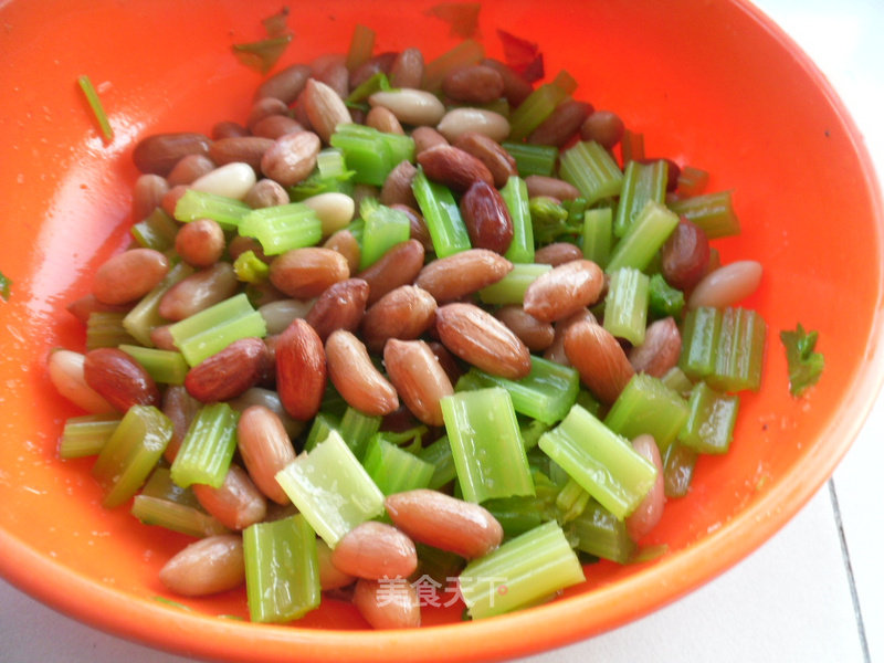https://i3i620.meishichina.com/attachment/recipe/2016/01/26/201601262cabau71desbufva.JPG?x-oss-process=style/p800的做法