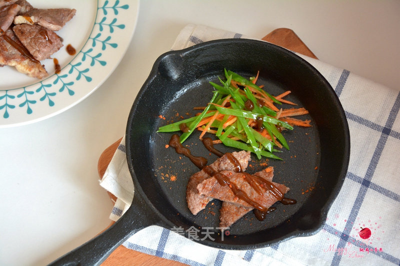 https://i3i620.meishichina.com/attachment/recipe/2016/02/10/20160210jlxihjdx2xjle0y3.jpg?x-oss-process=style/p800的做法