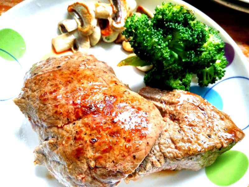 https://i3i620.meishichina.com/attachment/recipe/2016/03/21/201603211458568576873394316.jpg?x-oss-process=style/p800的做法