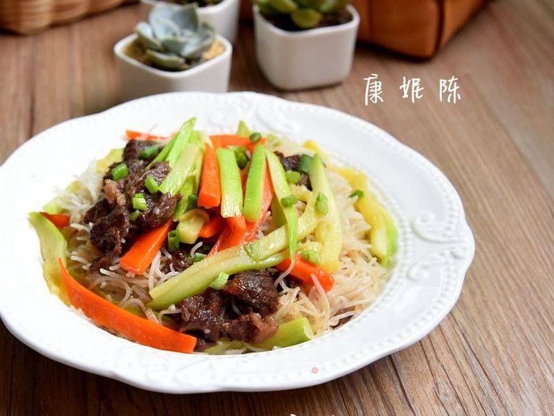 https://i3i620.meishichina.com/attachment/recipe/2016/05/07/20160506016sm8zd49eqqnlb.JPG?x-oss-process=style/p800的做法