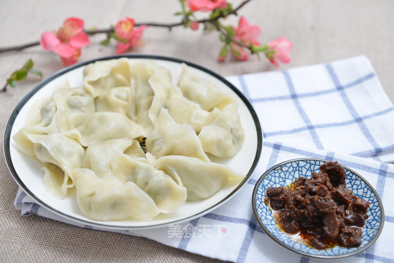 https://i3i620.meishichina.com/attachment/recipe/2016/05/10/201605102oc2ef1fsodspsm2.JPG?x-oss-process=style/p800的做法