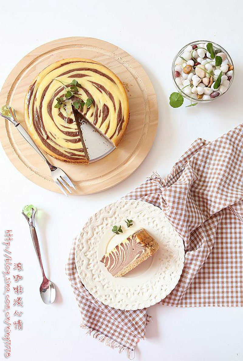 https://i3i620.meishichina.com/attachment/recipe/2016/06/02/201606028m1rwjcl3htipvcb.jpg?x-oss-process=style/p800的做法