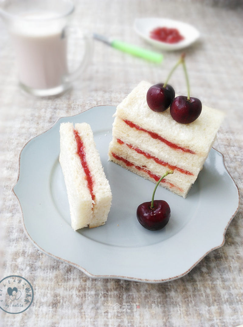 https://i3i620.meishichina.com/attachment/recipe/2016/06/20/20160620b5a0qf7pu0u9tihs.jpg?x-oss-process=style/p800的做法