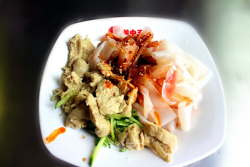https://i3i620.meishichina.com/attachment/recipe/2016/06/27/20160627kpj0eg88hkk29uzb.jpg?x-oss-process=style/p800的做法