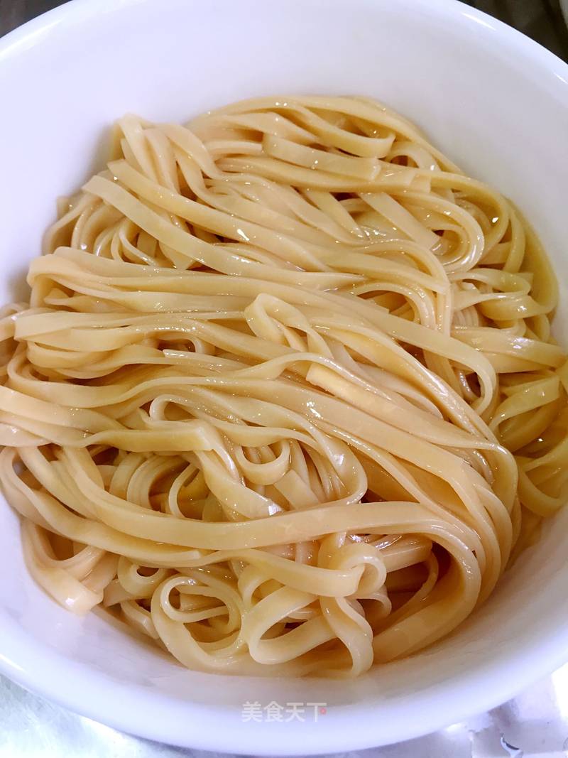 https://i3i620.meishichina.com/attachment/recipe/2016/07/12/2016071214682880565899299934.jpg?x-oss-process=style/p800的做法