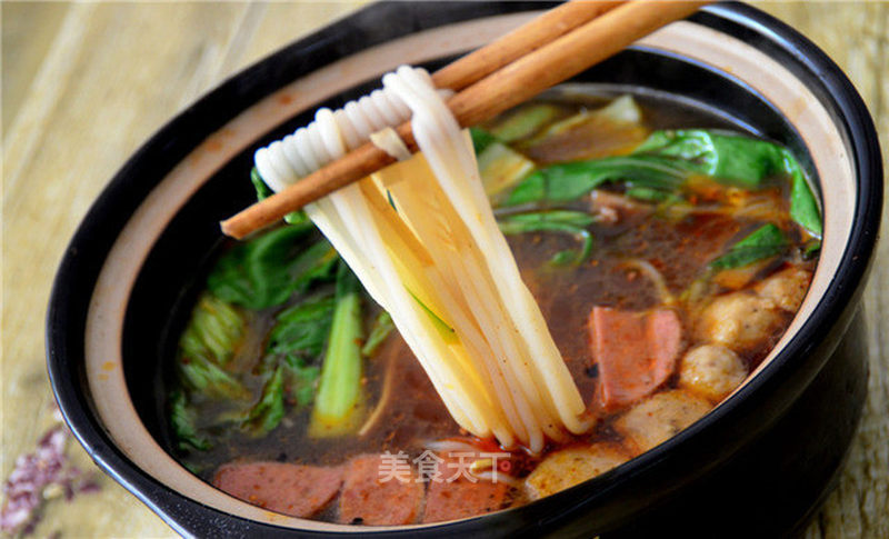 https://i3i620.meishichina.com/attachment/recipe/2016/07/27/201607278sfz63r1iec0c5f0.jpg?x-oss-process=style/p800的做法