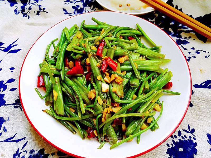 https://i3i620.meishichina.com/attachment/recipe/2016/08/11/201608111470845928348110319.jpg?x-oss-process=style/p800的做法