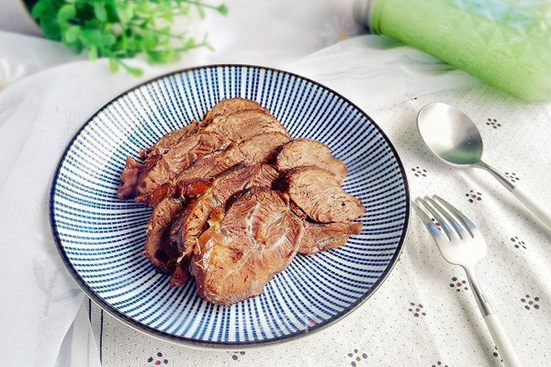 https://i3i620.meishichina.com/attachment/recipe/2016/08/31/201608312oqydht35uhe0q0o.jpg?x-oss-process=style/p800的做法