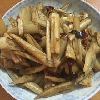 酸辣藕带