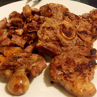 煎烤羊腿