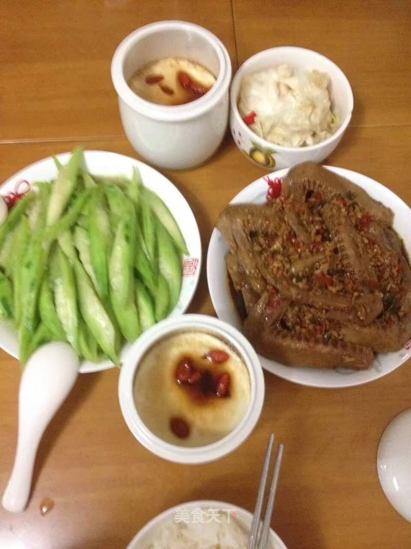 https://i3i620.meishichina.com/attachment/recipe/2016/09/24/2016092414747265818969748685.jpg?x-oss-process=style/p800的做法