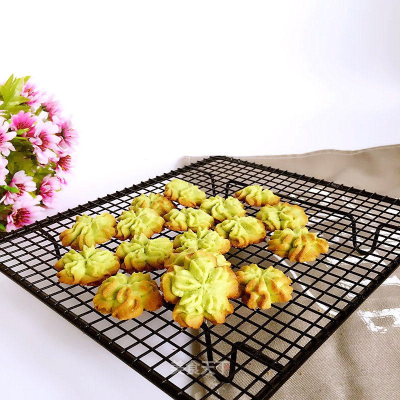 https://i3i620.meishichina.com/attachment/recipe/2016/10/10/20161010hx6j3yf044w1grrm.JPG?x-oss-process=style/p800的做法