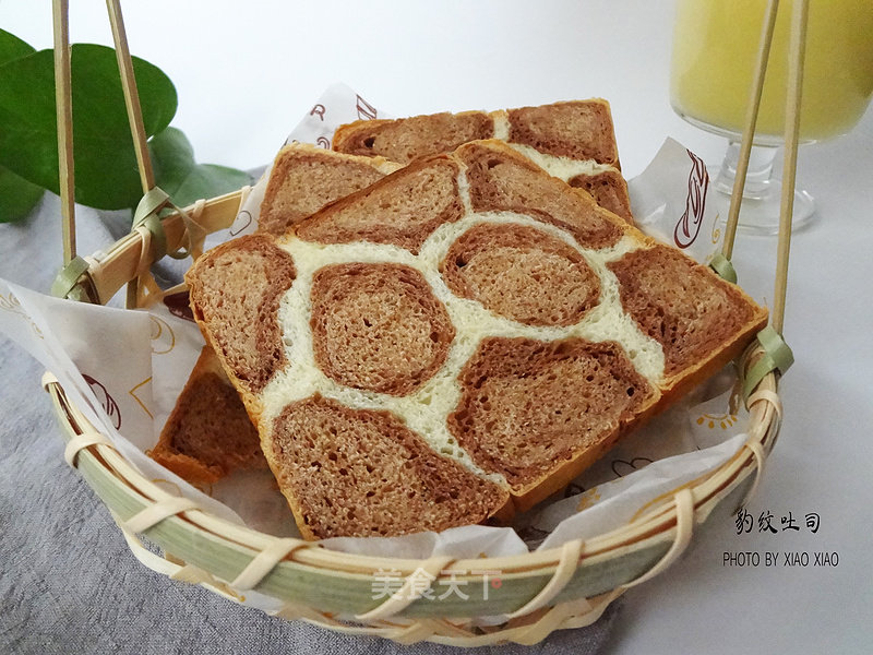 https://i3i620.meishichina.com/attachment/recipe/2016/10/16/20161016dy93huh2g1fg0hxj.jpg?x-oss-process=style/p800的做法