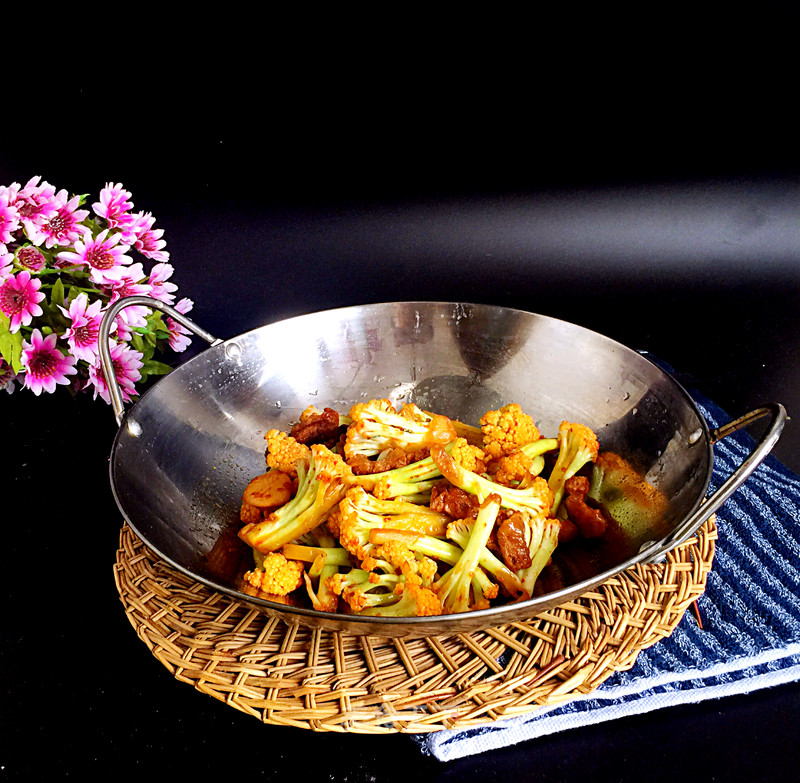 https://i3i620.meishichina.com/attachment/recipe/2016/11/11/2016111114788300098098041796.JPG?x-oss-process=style/p800的做法