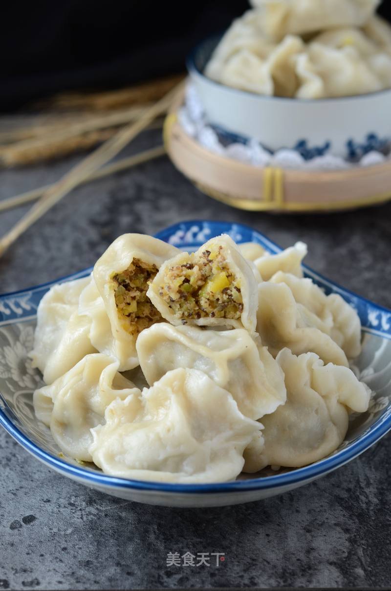 https://i3i620.meishichina.com/attachment/recipe/2016/11/12/2016111214789530428247015271.jpg?x-oss-process=style/p800的做法