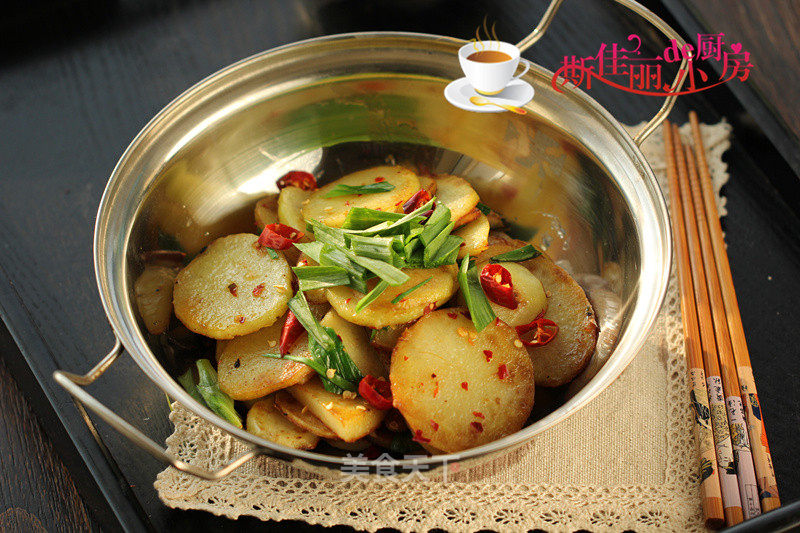 https://i3i620.meishichina.com/attachment/recipe/2016/12/12/2016121214815187006211478694.jpg?x-oss-process=style/p800的做法
