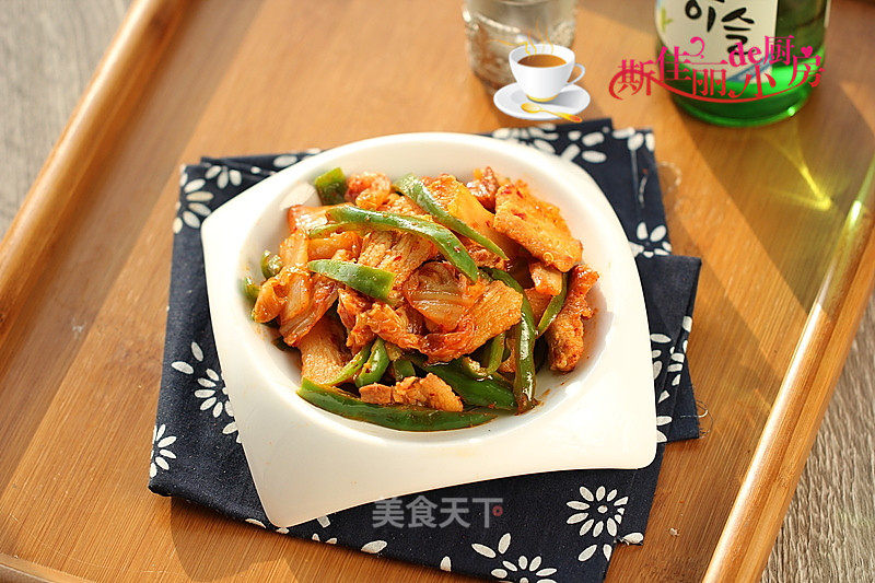 辣白菜炒五花肉