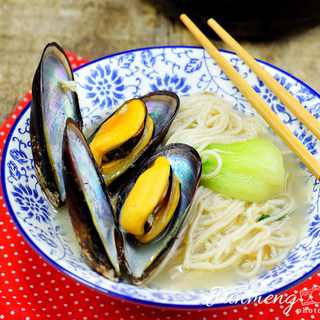 海鲜贻贝面
