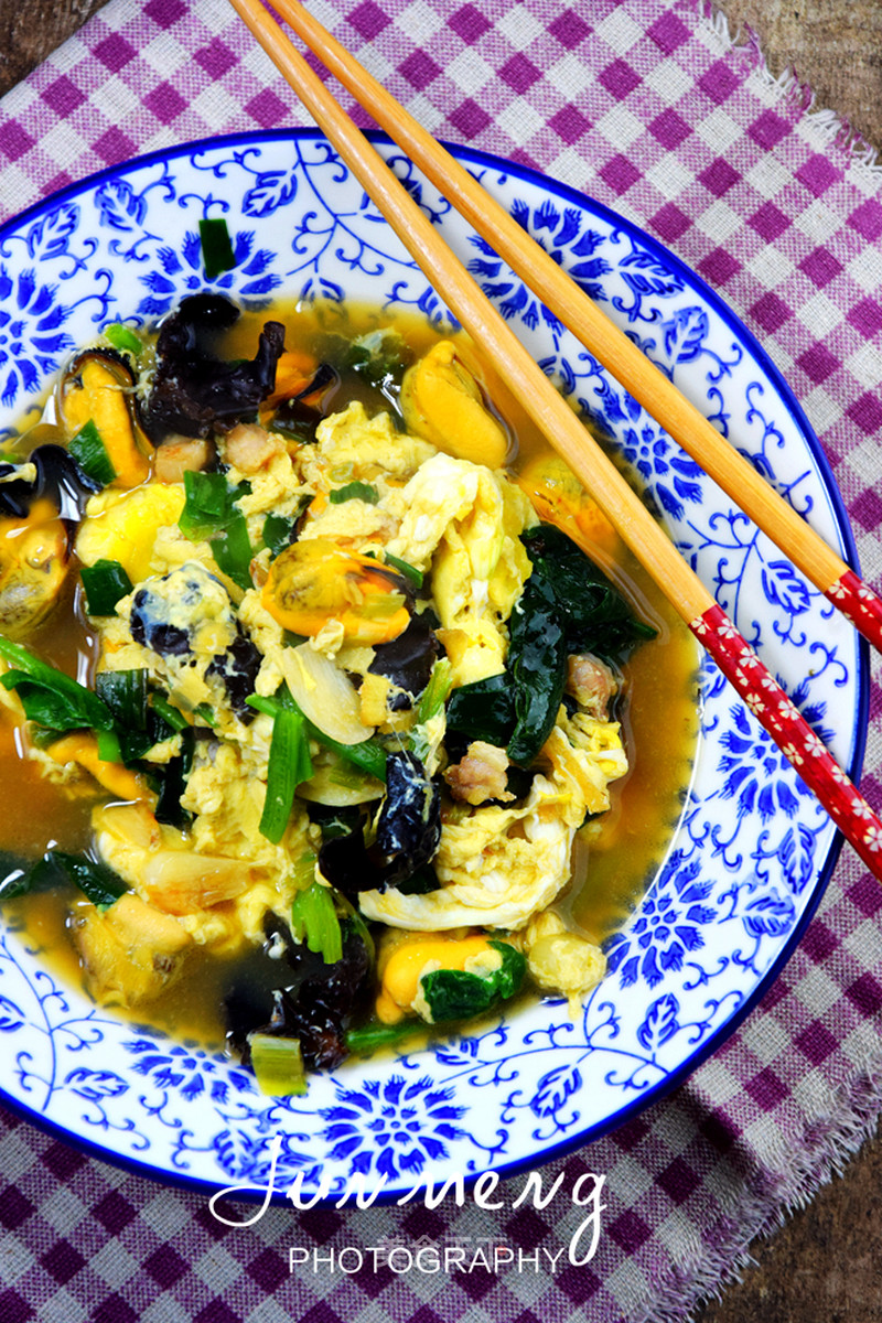 https://i3i620.meishichina.com/attachment/recipe/2017/05/11/20170511149447275978548316.JPG?x-oss-process=style/p800的做法