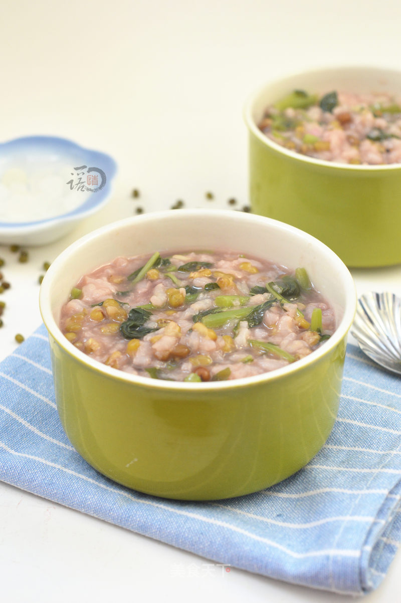 https://i3i620.meishichina.com/attachment/recipe/2017/05/17/2017051714950109105986941259.JPG?x-oss-process=style/p800的做法