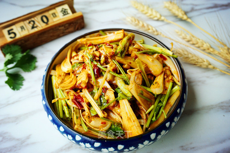https://i3i620.meishichina.com/attachment/recipe/2017/05/20/20170520149529443969610071065.jpg?x-oss-process=style/p800的做法