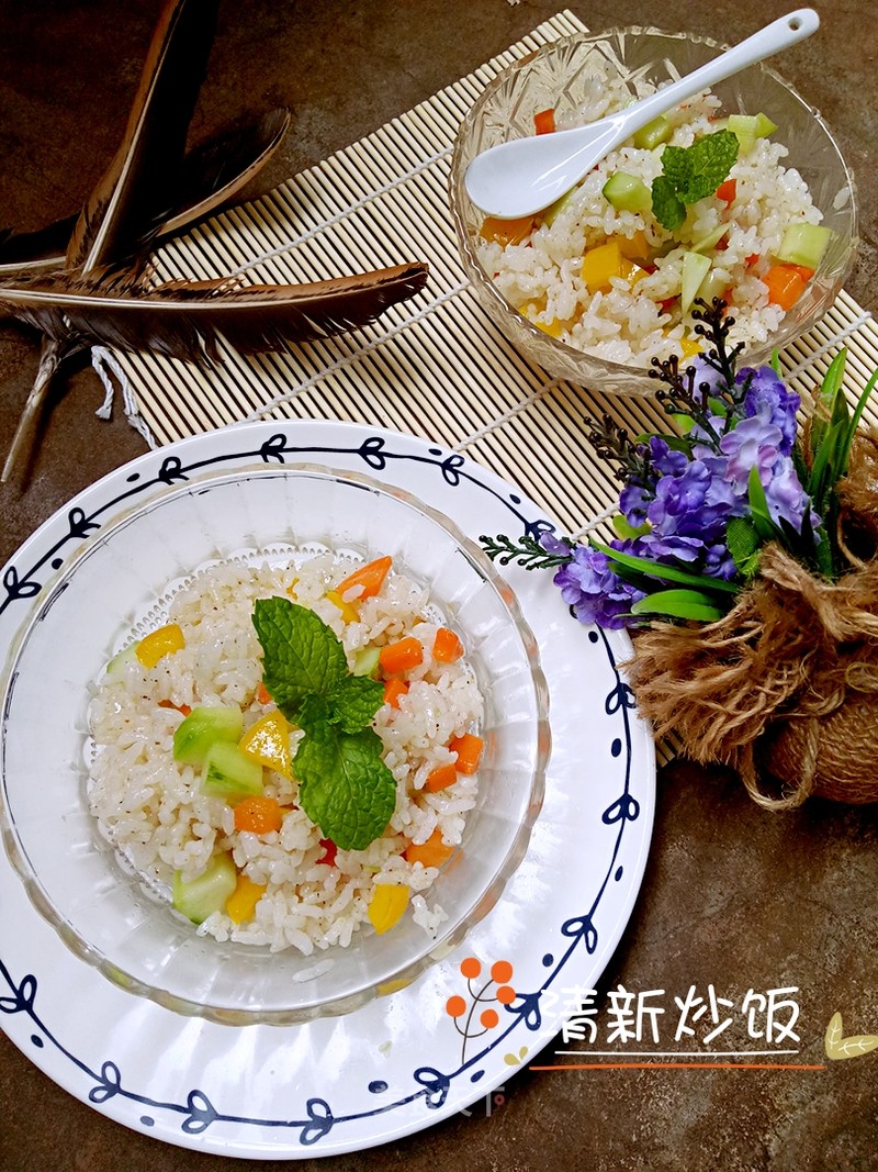 https://i3i620.meishichina.com/attachment/recipe/2017/07/14/2017071415000348402769829435.jpg?x-oss-process=style/p800的做法