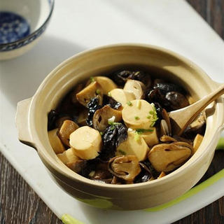 草菇豆腐煲