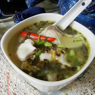 酸菜青鱼片汤