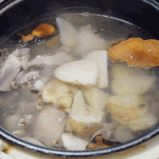 祛湿汤——药材淮山炖老鸭汤