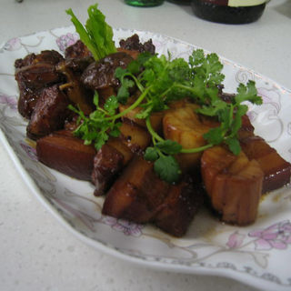 肉类百搭菜之第一搭--杏鲍菇搭上红烧肉