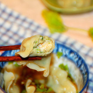 鲜虾猪肉芹菜饺子