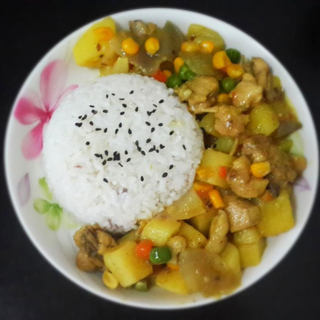 咖喱土豆鸡丁