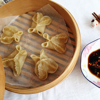 蝴蝶蒸饺