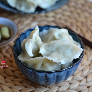 猪肉芹菜叶饺子