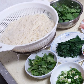云南过桥米线