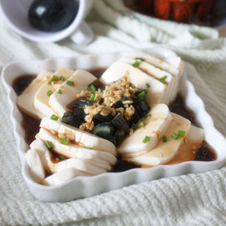 【皮蛋豆腐】——家常简单夏日凉菜