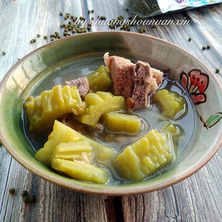 绿豆苦瓜炖排骨