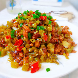 酸豆角肉末
