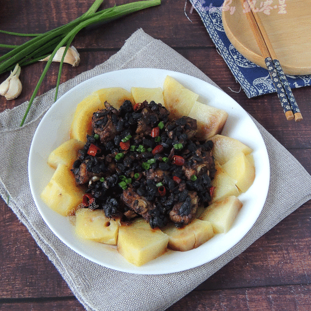 豆豉土豆蒸排骨