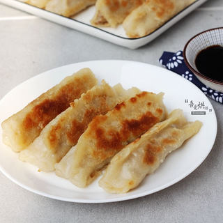 莲藕猪肉馅锅贴