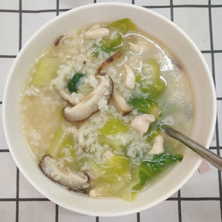 香菇生菜鸡肉粥