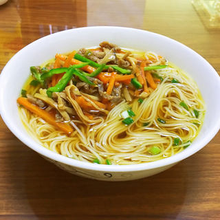 小炒杏鲍菇肉丝面