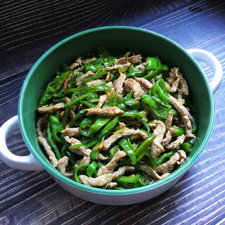 青椒炒肉丝
