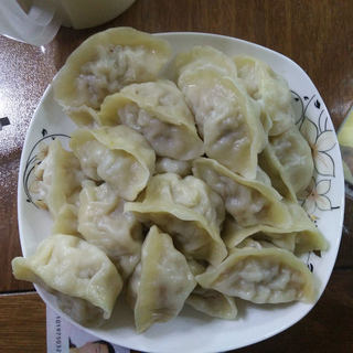 东北酸菜馅的饺子