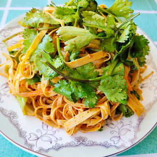 麻油拌干豆腐丝