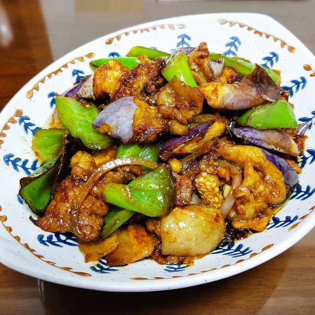 五花肉烧茄子