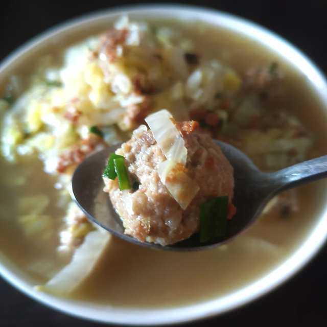 娃娃菜肉丸汤